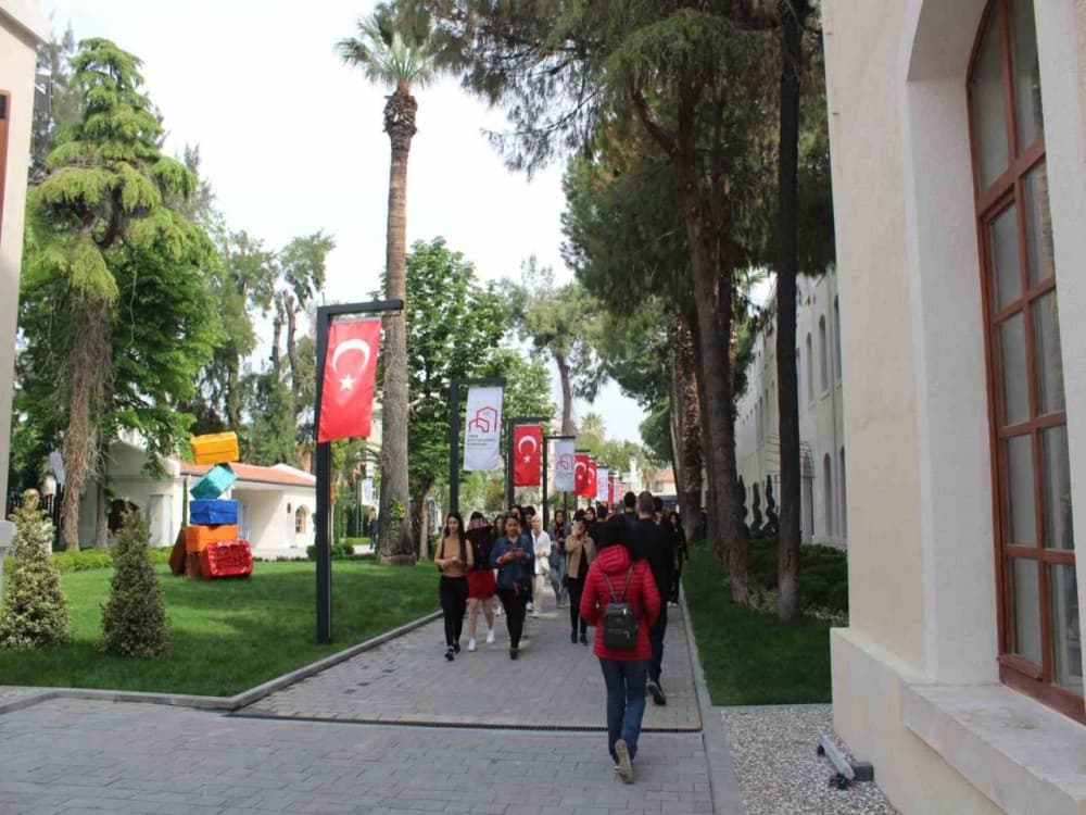 Izmir Culture and Arts Factory