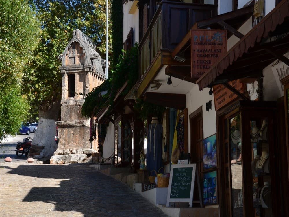 Kaş: Lions Tomb | ®ExcursionMania