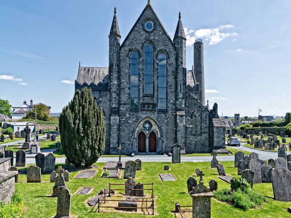 St. Canice's Cathedral & Round Tower