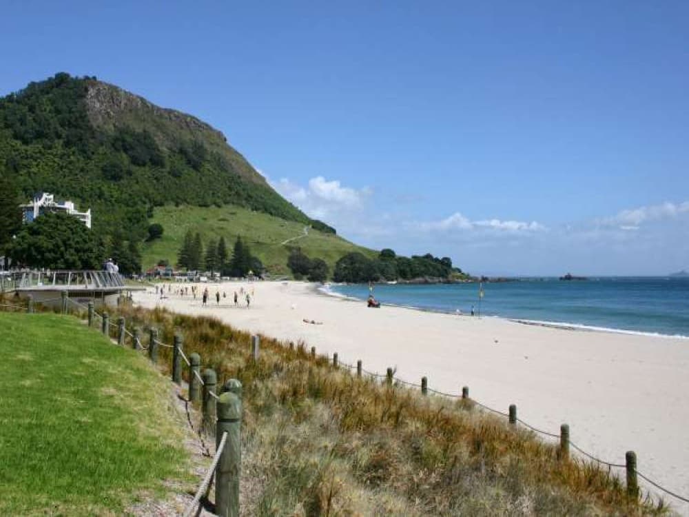 Mt Maunganui Main Beach
