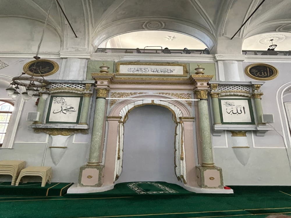 Alacati Pazaryeri Mosque