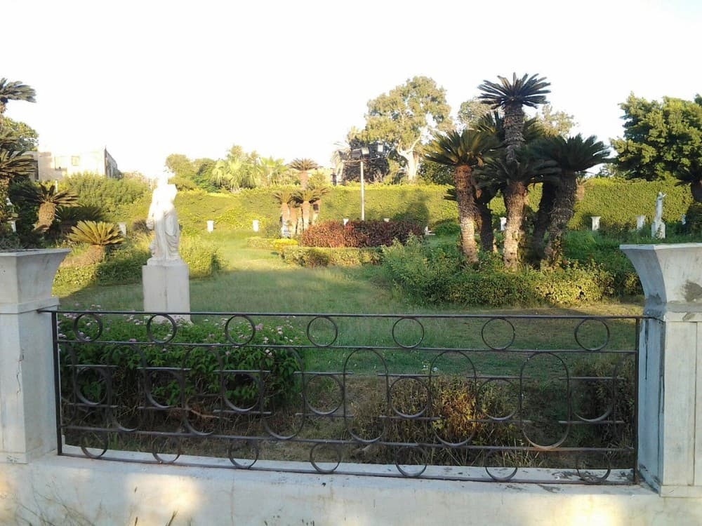 Antoniades Garden