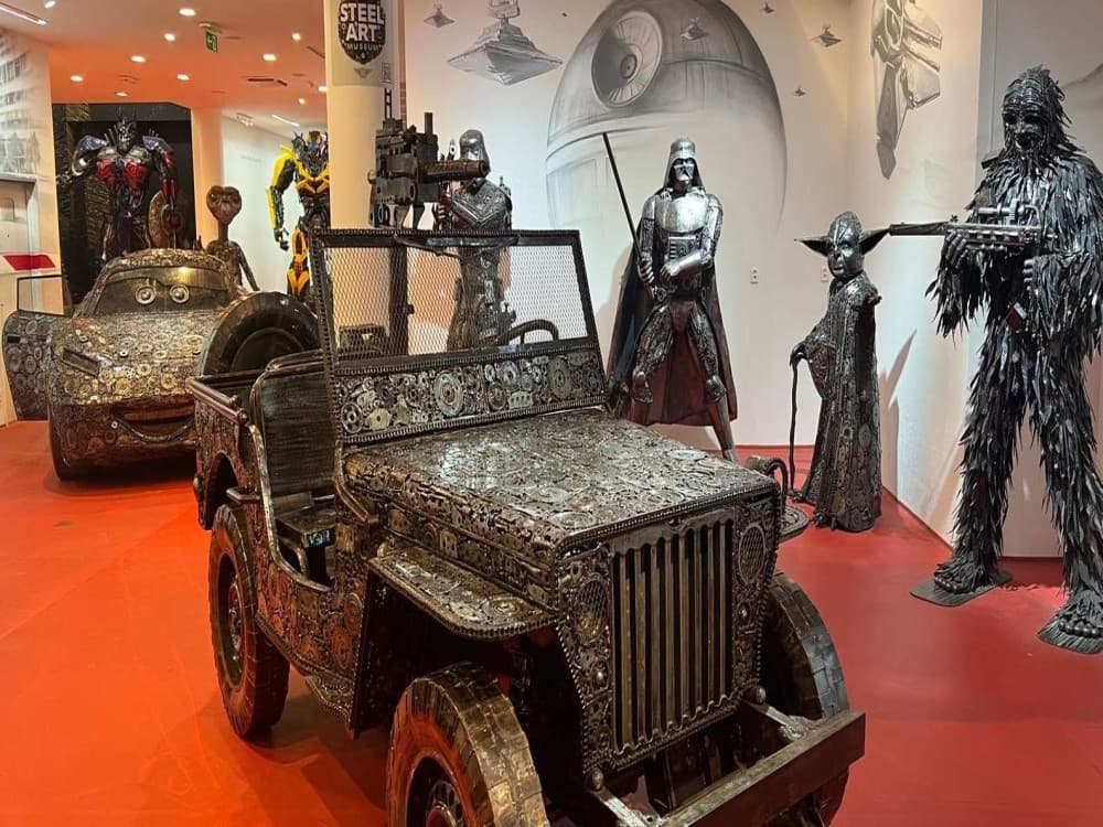 Prague : Steel Art Museum Prague | ®ExcursionMania