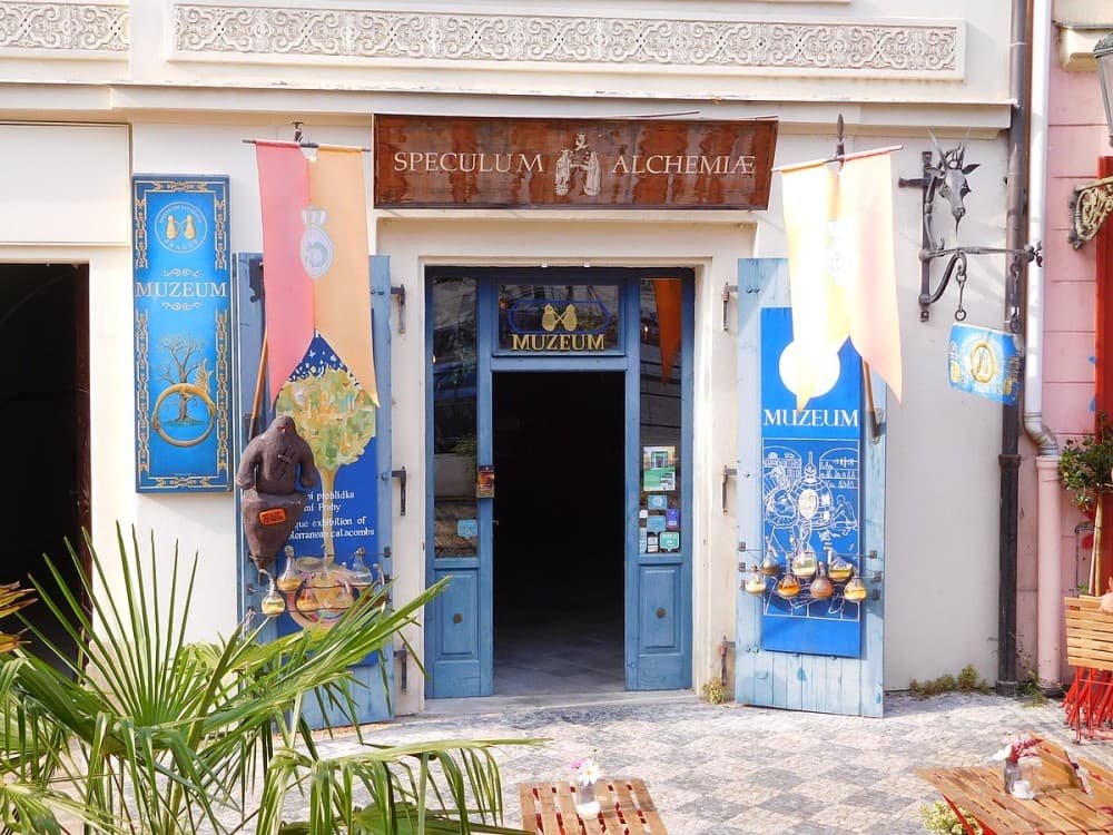 Prague : Speculum Alchemiae Museum | ®ExcursionMania