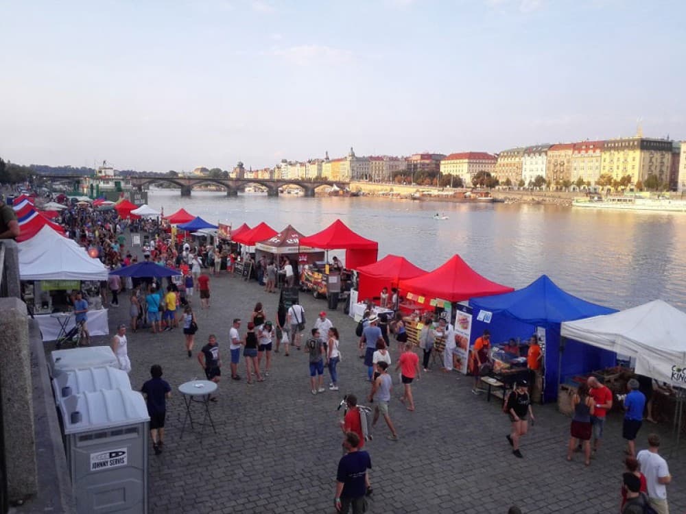 Náplavka Farmer's Market