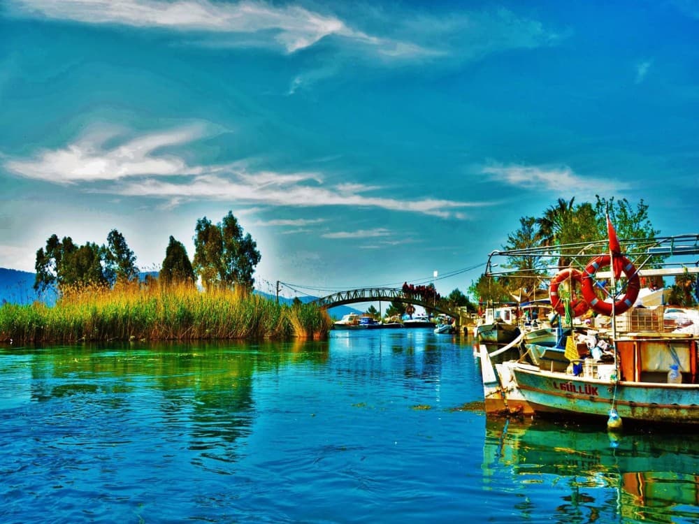 What is Akyaka like?