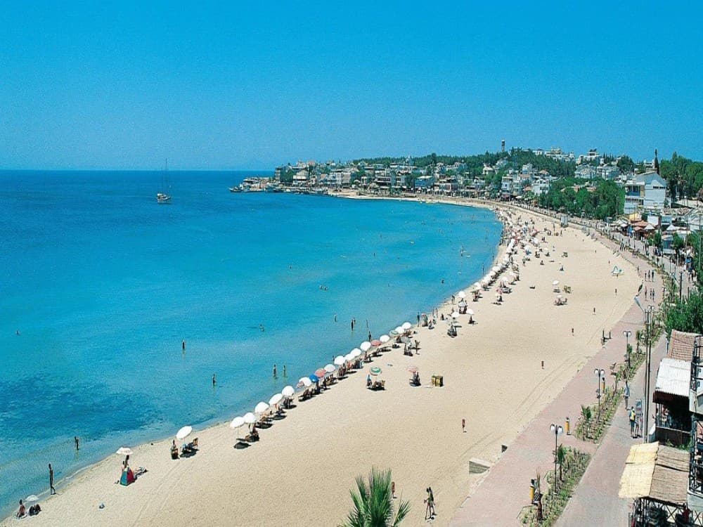 What to do in Altinkum?