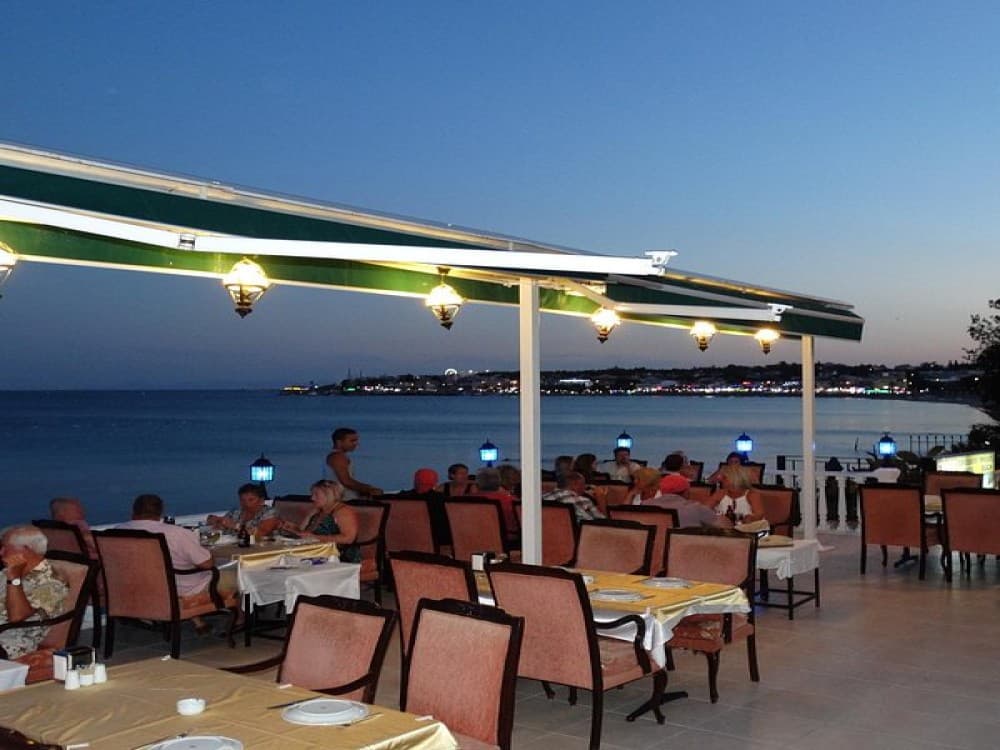 What to eat in Altinkum?