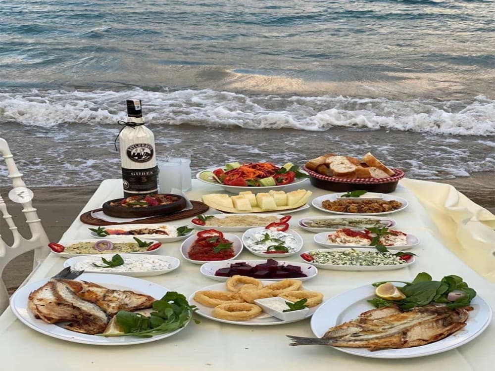 What to eat in Altinkum?