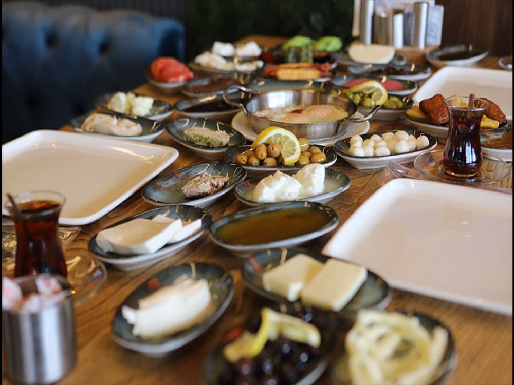 What to eat in Altinkum?