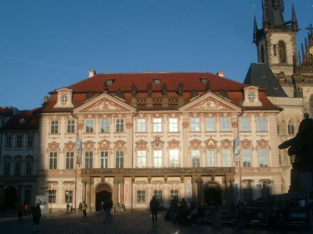 Kinsky Palace