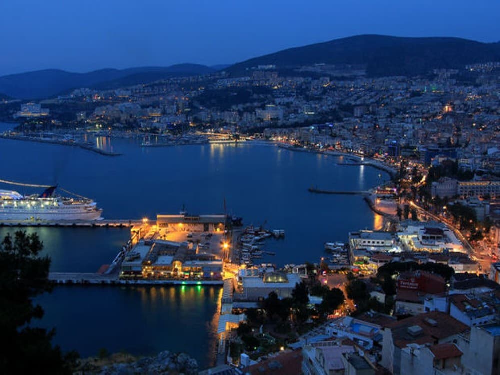 What can we do in Kuşadası?