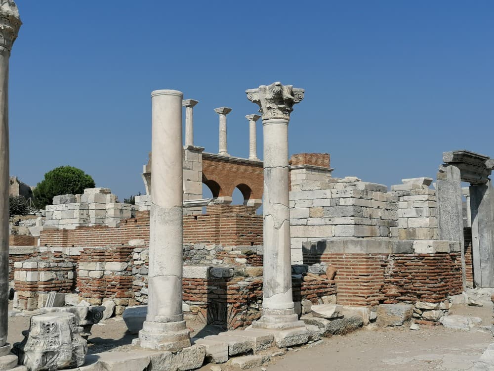 What is Kusadasi famous for?