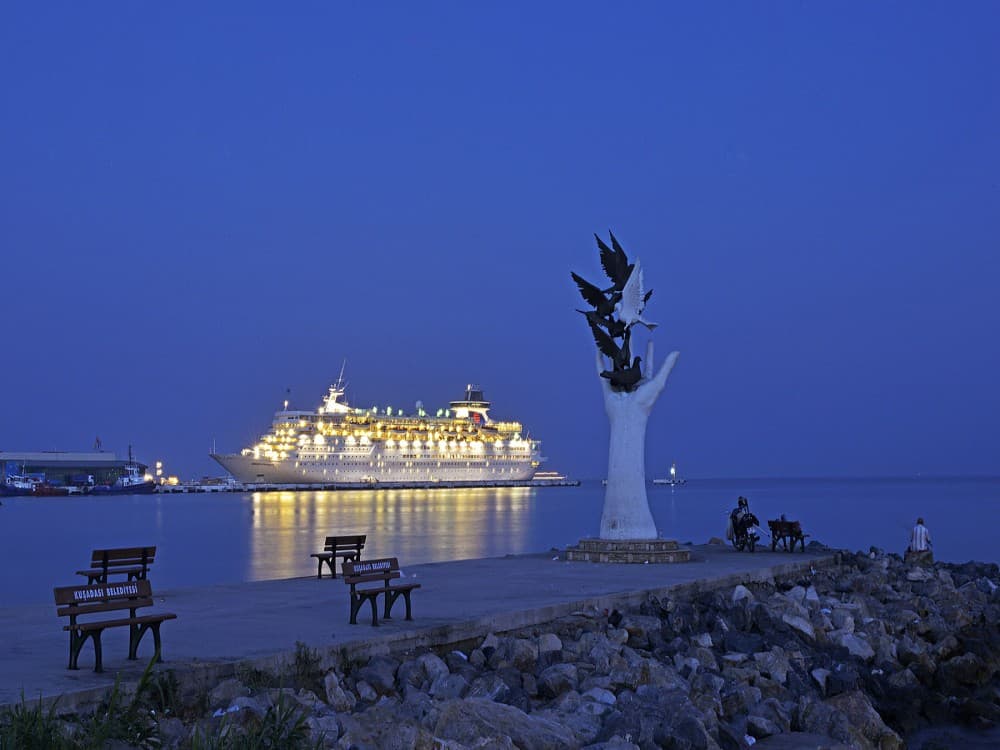 Why is Kuşara called Kuşadası?