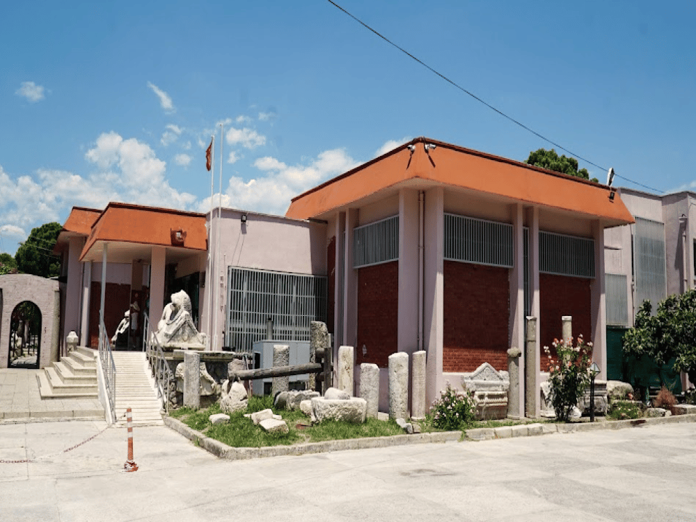 Is There Much to Do in Ölüdeniz?