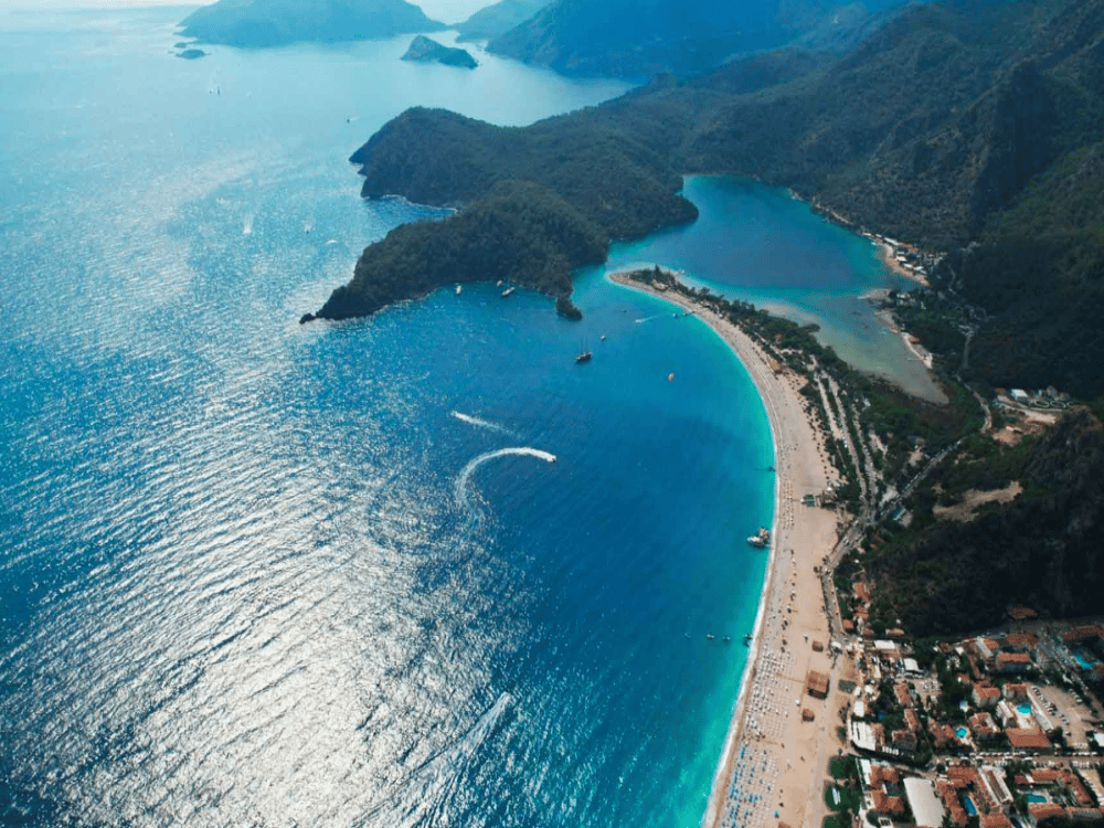 Is Ölüdeniz Full of Brits?