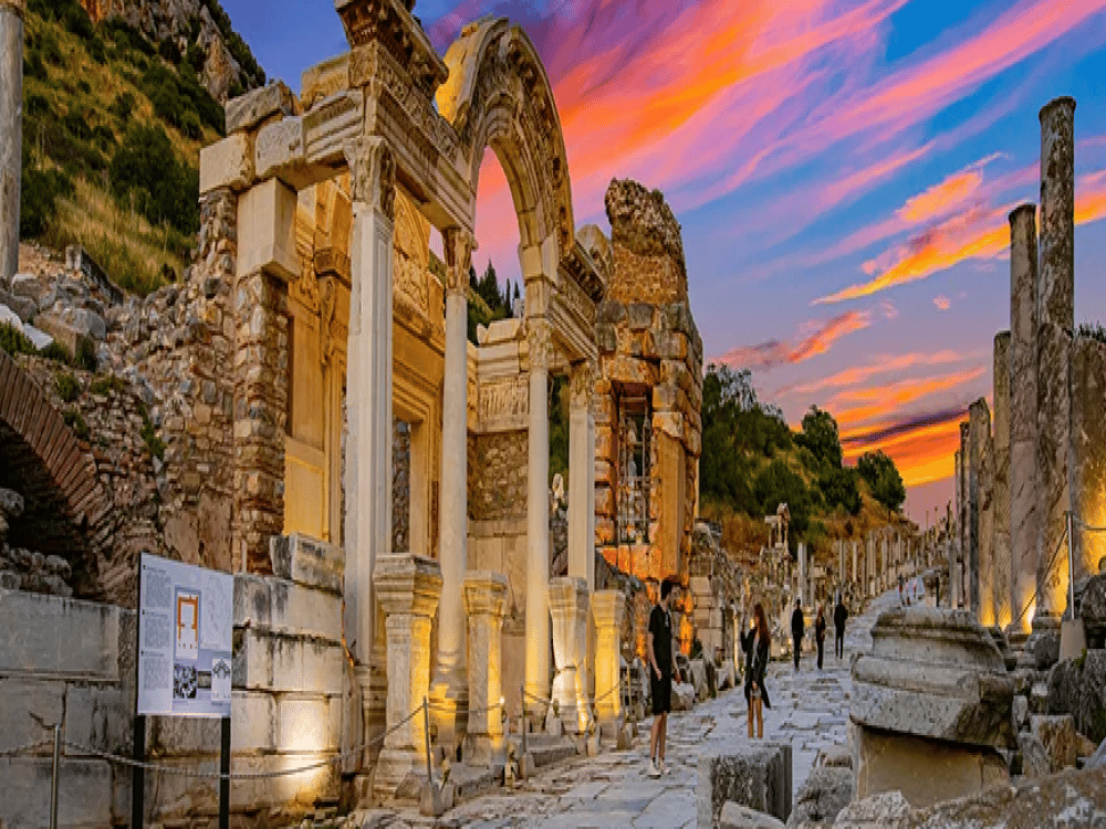 Is Selçuk Near Ephesus?