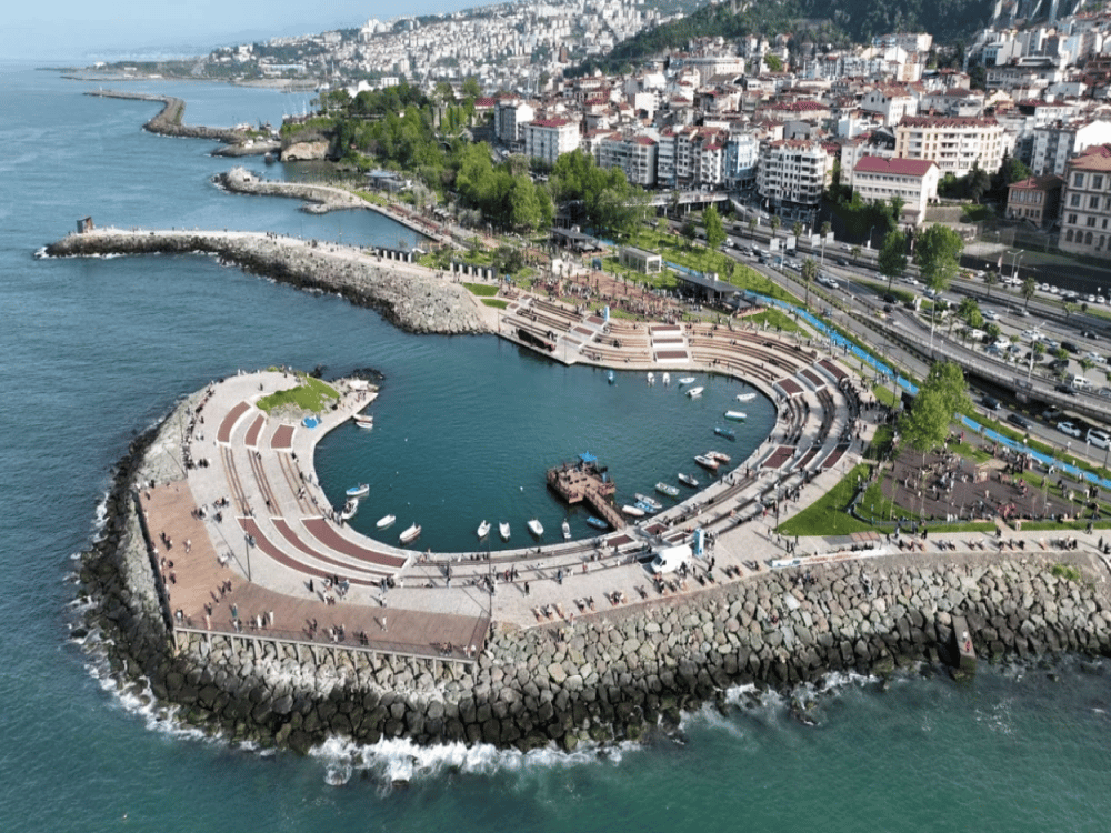 Does Trabzon Have a Beach?