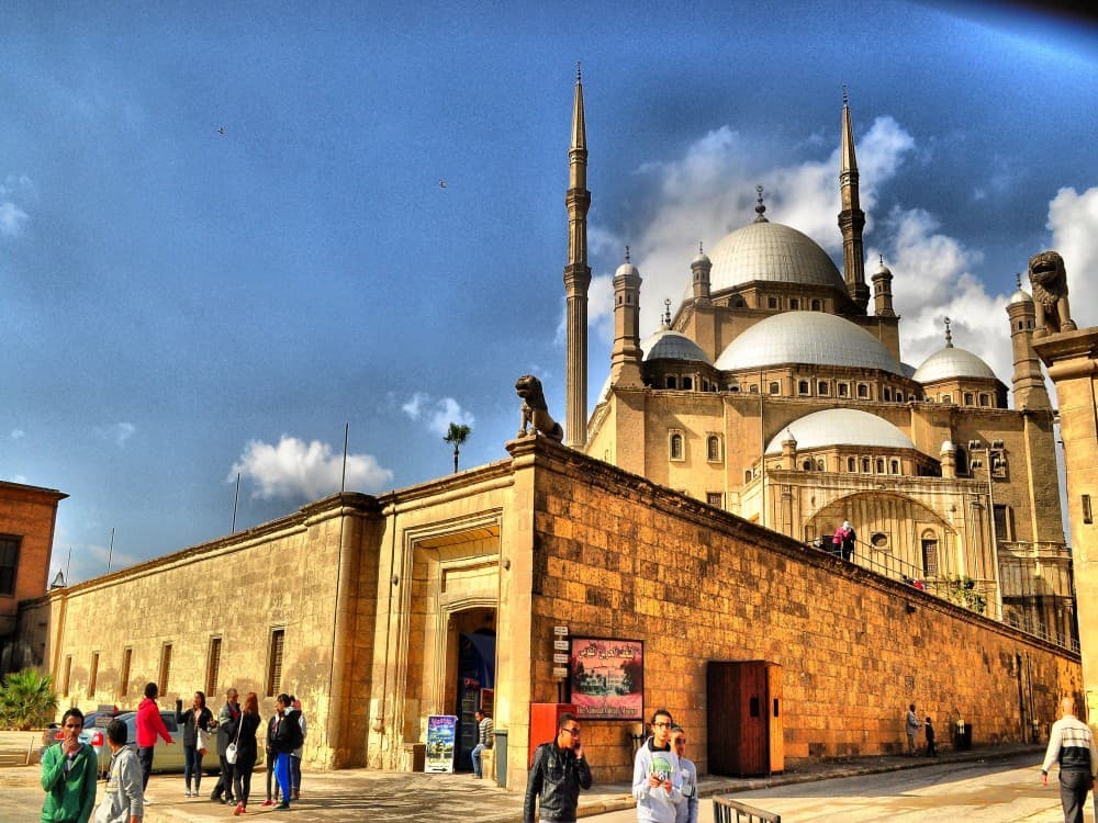 What is the best month to go to Cairo?