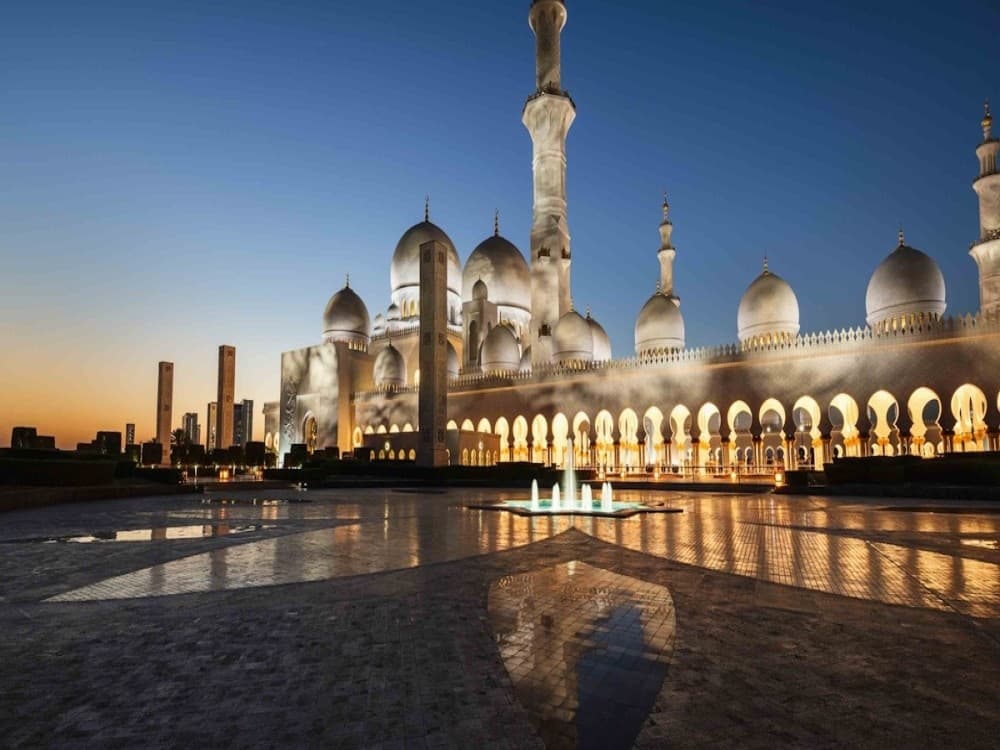 Do and don'ts in Abu Dhabi?