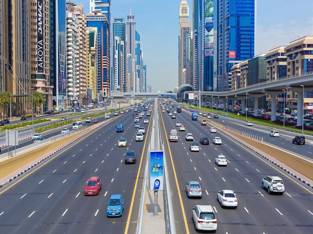 What is the 3000 dirham rule in Dubai?