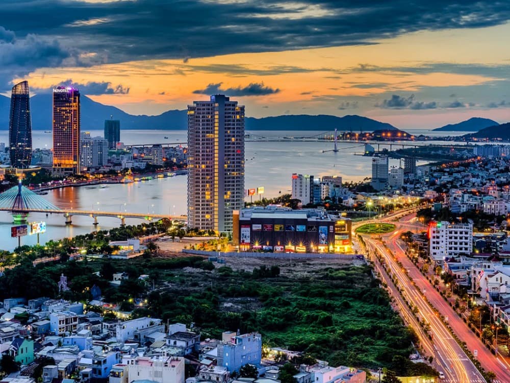 What is Da Nang famous for?