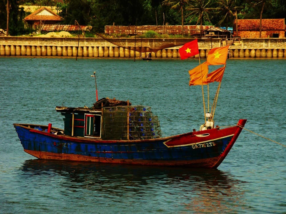 Is Dong Hoi worth visiting?