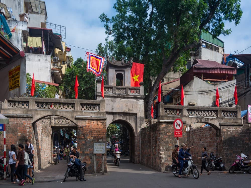 Which is the best month to visit Hanoi?
