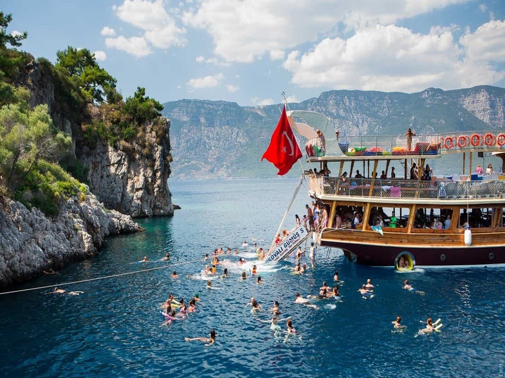How much is a boat trip in Marmaris?