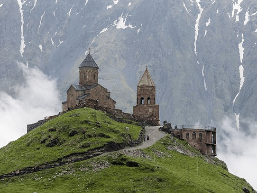 What to Do in Stepantsminda?