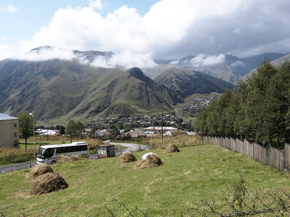 Is Stepantsminda Worth Visiting?