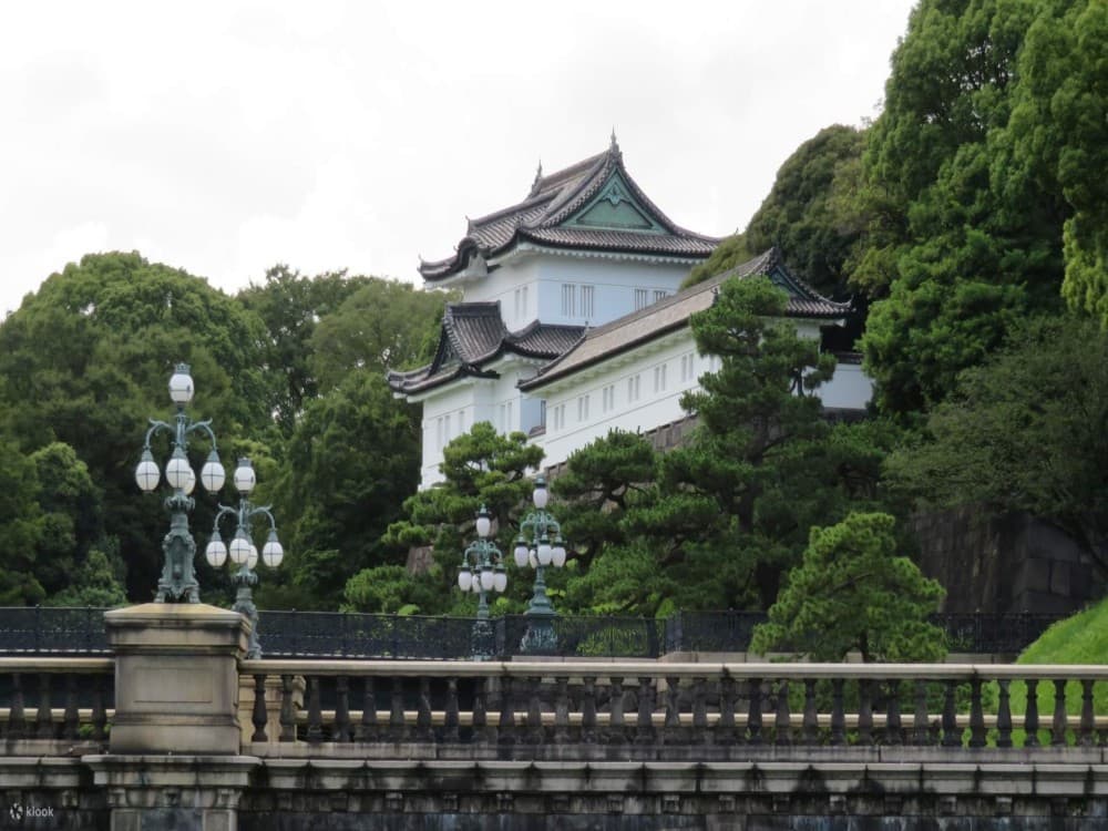 The East Gardens of the Imperial Palace - Edo Castle Ruin