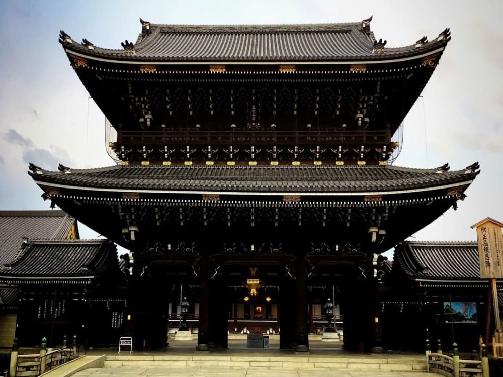 Higashi Hongan-ji Temple