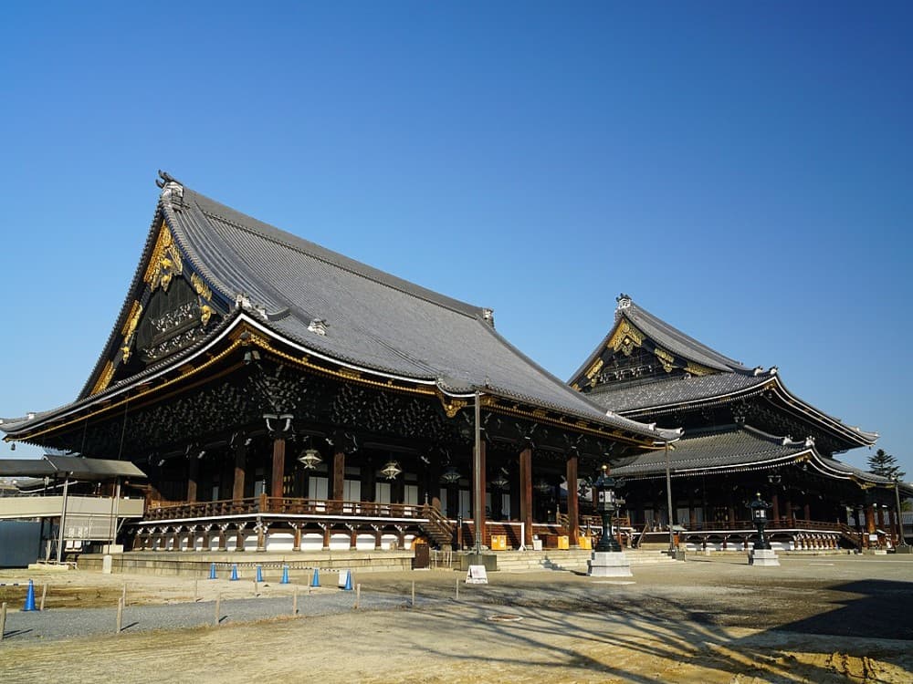 Higashi Hongan-ji Temple