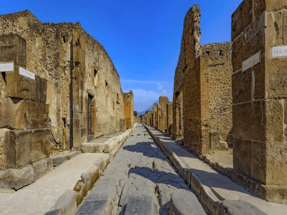 Is There a Dress Code for Visiting Pompeii?