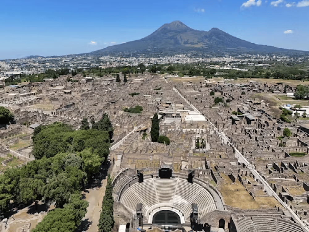 Is There Anything to Do in Pompeii Besides the Ruins?