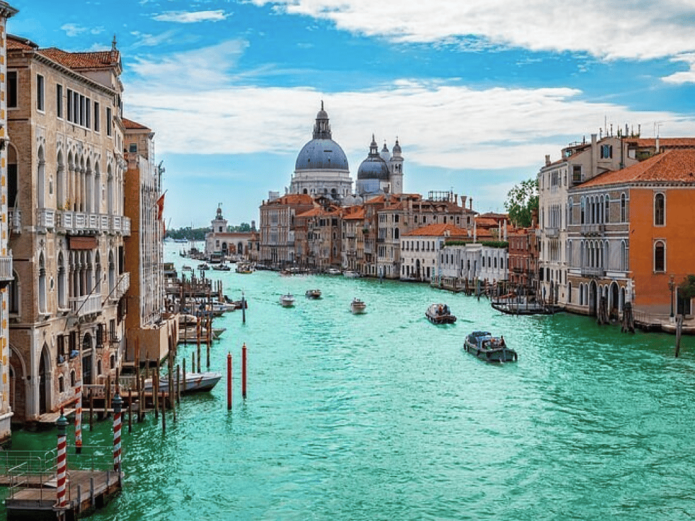 Do and Don’ts in Venice, Italy