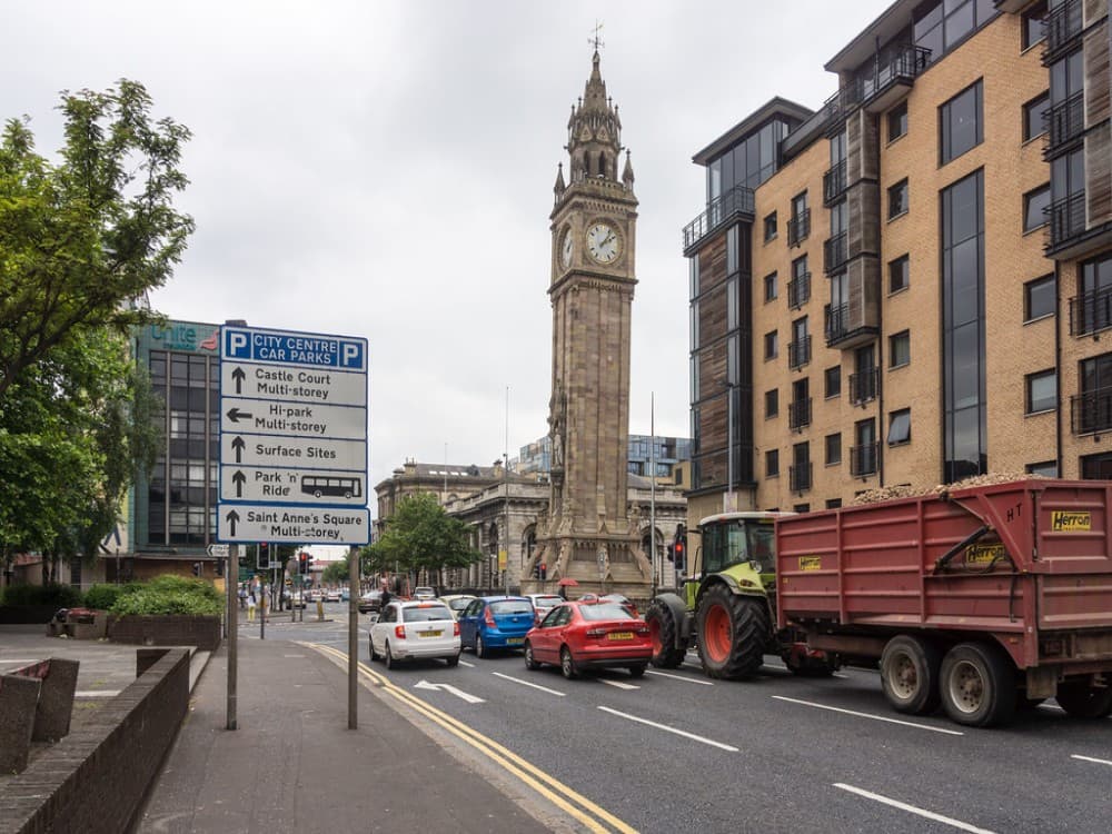 Belfast: Albert Memorial Clock | ®ExcursionMania