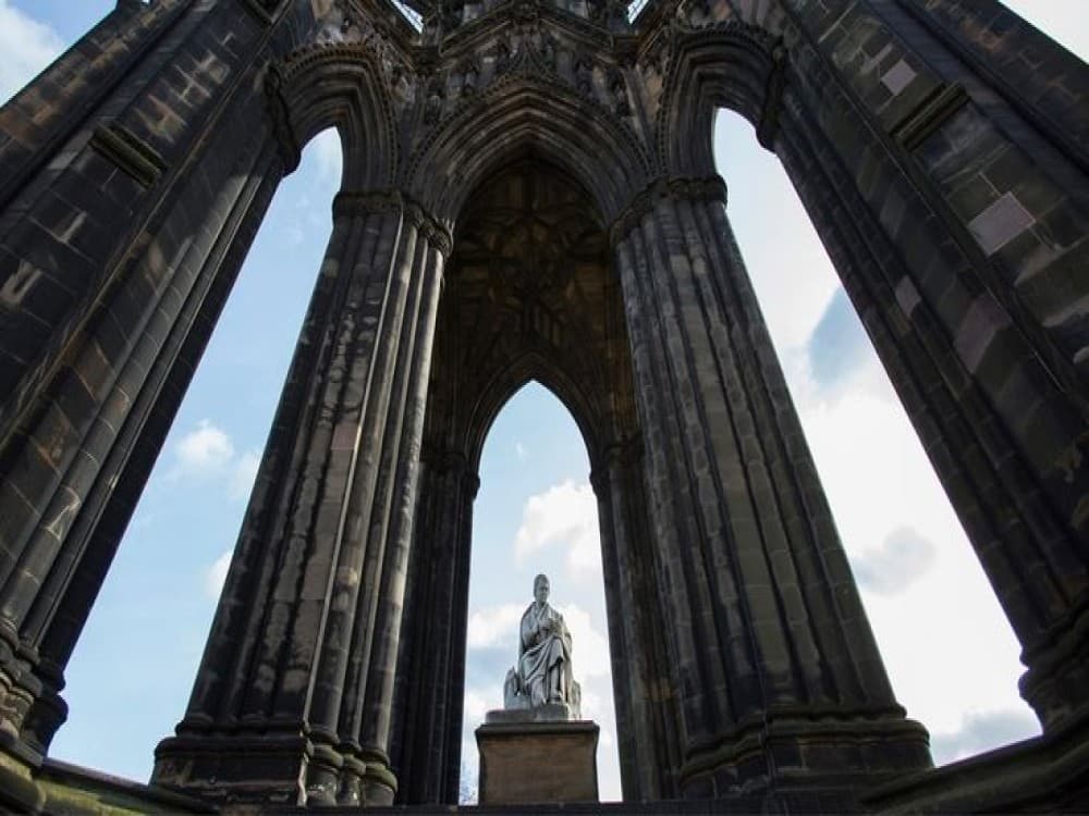 Scott Monument