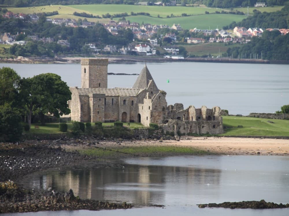Edinburgh: Inchcolm Abbey | ®ExcursionMania