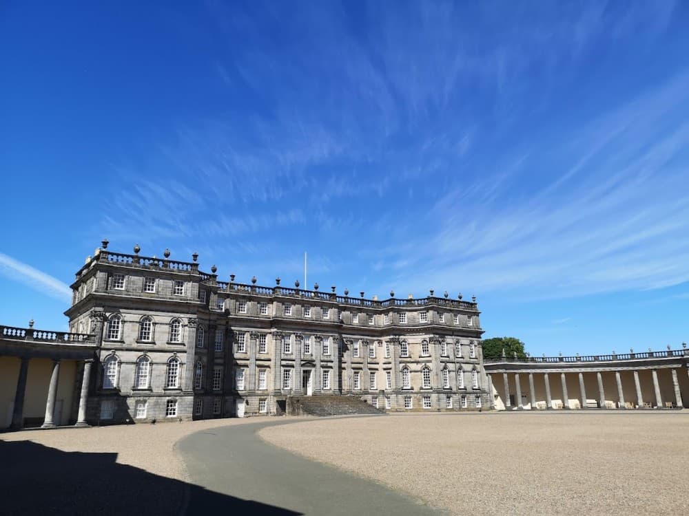 Hopetoun House