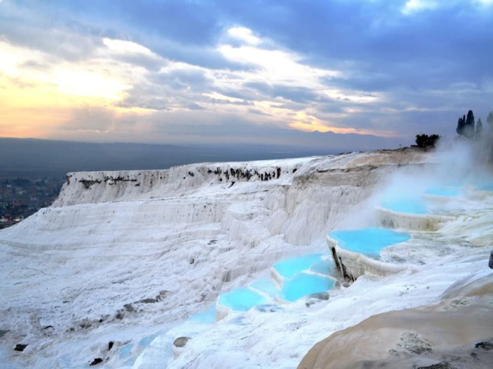 Pamukkale: What is the best time to visit Pamukkale? | ®ExcursionMania