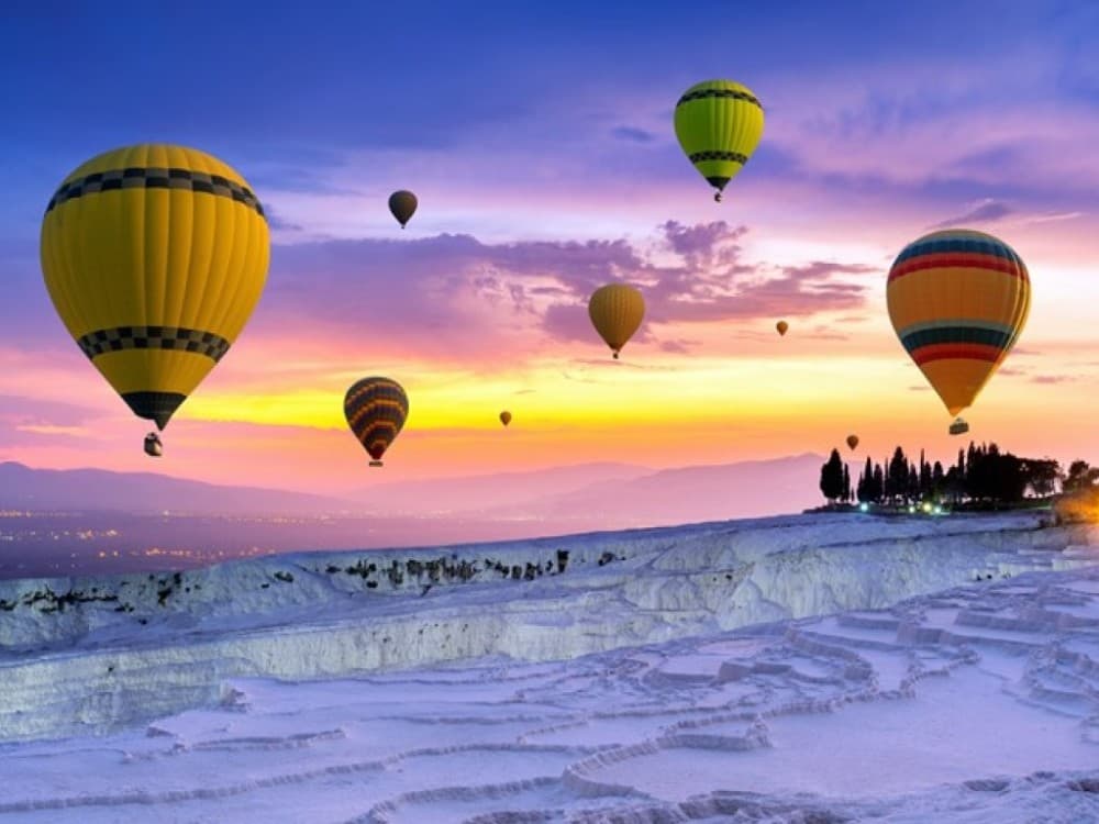 Hot air balloon ride in Pamukkale or Cappadocia?