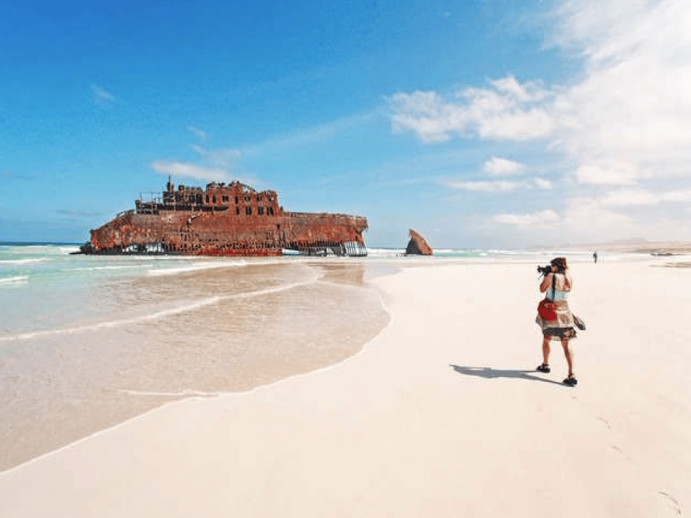 What Is the Hottest Month in Boa Vista, Cape Verde?