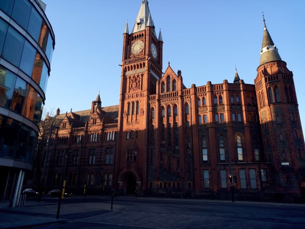 Victoria Gallery & Museum