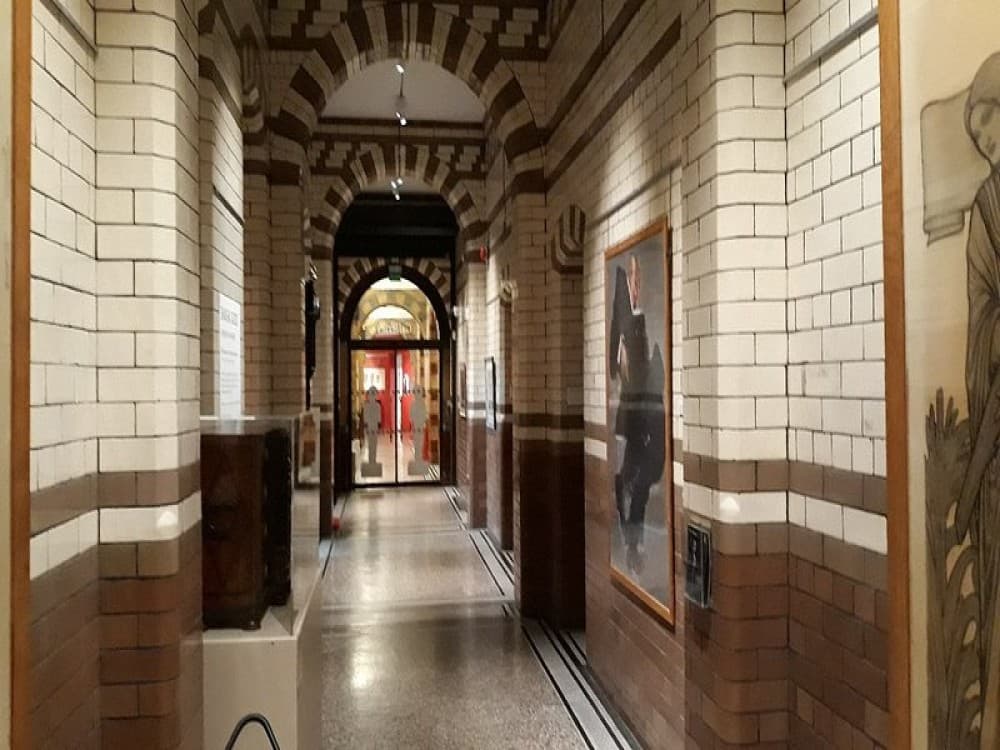 Victoria Gallery & Museum