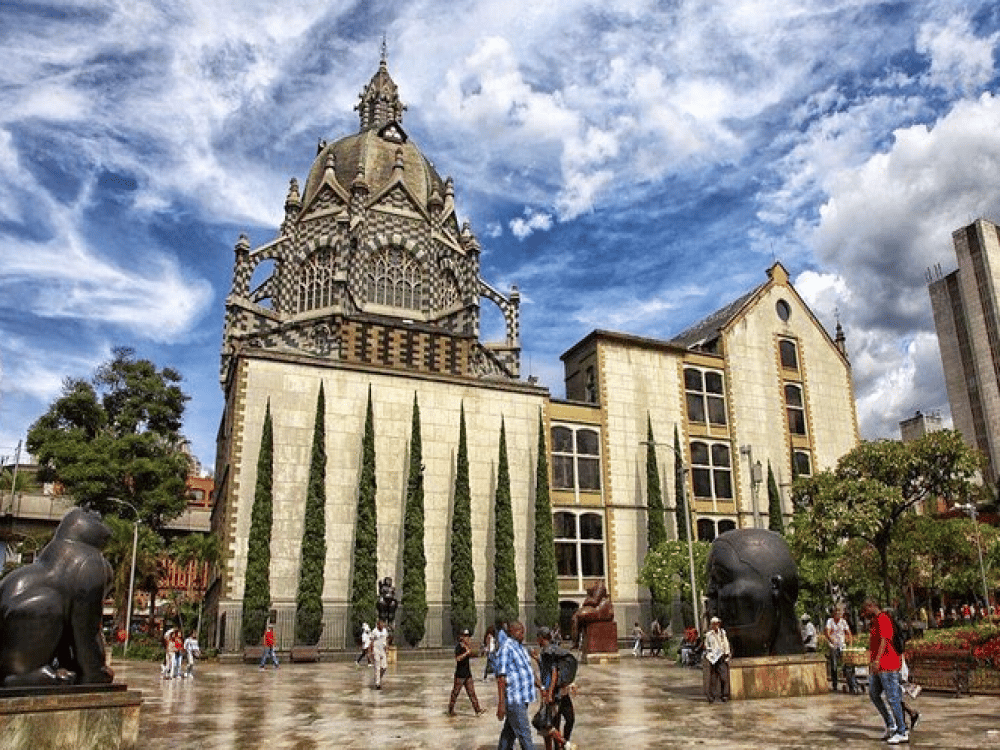 How Many Days Do I Need in Medellín?