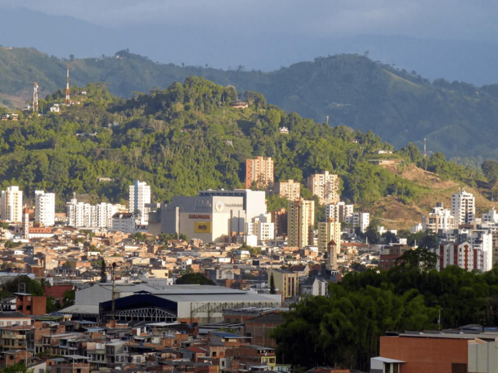 What Are Some Day Trips from Pereira?