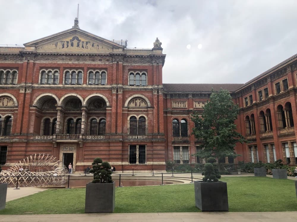 Victoria and Albert Museum