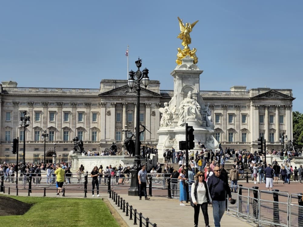 London: Buckingham Palace | ®ExcursionMania